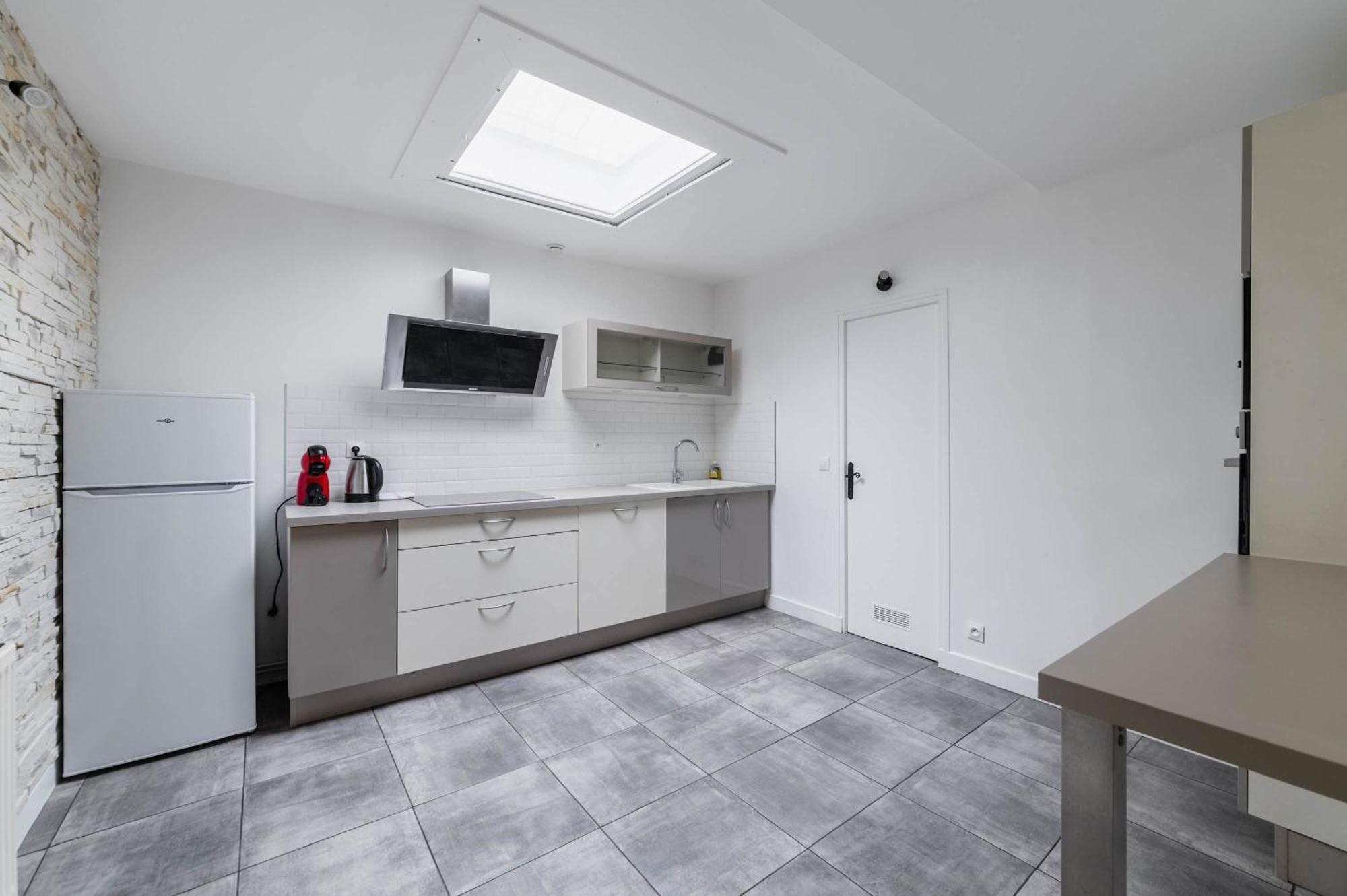 Villa Romainville Paris Pour 8 Personnes - Flat-Guest Exterior photo